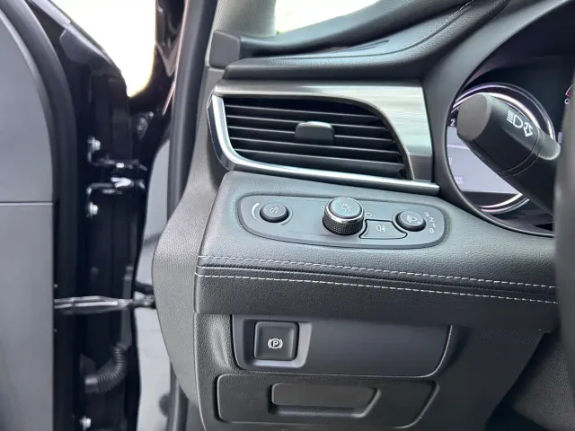 Buick LaCrosse — Фото автомобиля 14