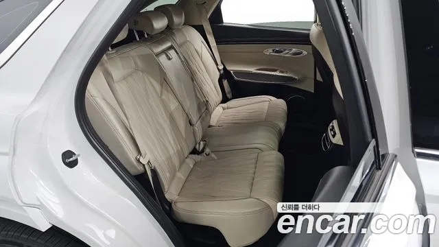 Genesis GV70 2.5T Бензин AWD — Фото автомобиля 11