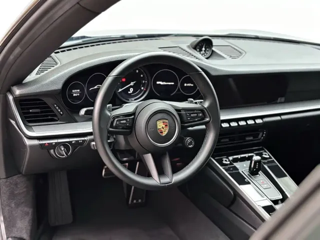 Porsche 911 — Фото автомобиля 7