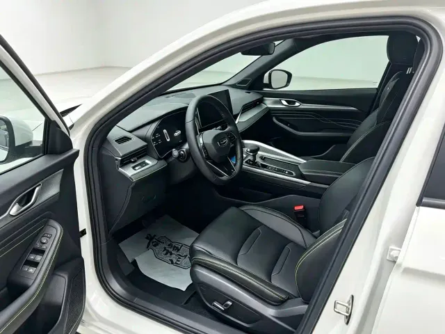 Geely Xingrui — Фото автомобиля 5