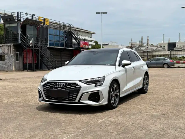 Фотография автомобиля — Audi A3
