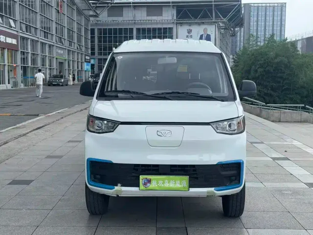 Karry Jiangtun E7 — Фото автомобиля 2