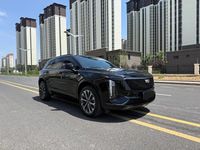 Фотография автомобиля — Cadillac XT5