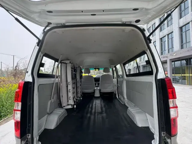 Jinbei New Hiace X30L — Фото автомобиля 9