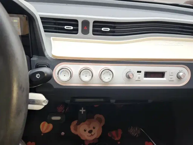 Wuling Hongguang Mini EV — Фото автомобиля 12