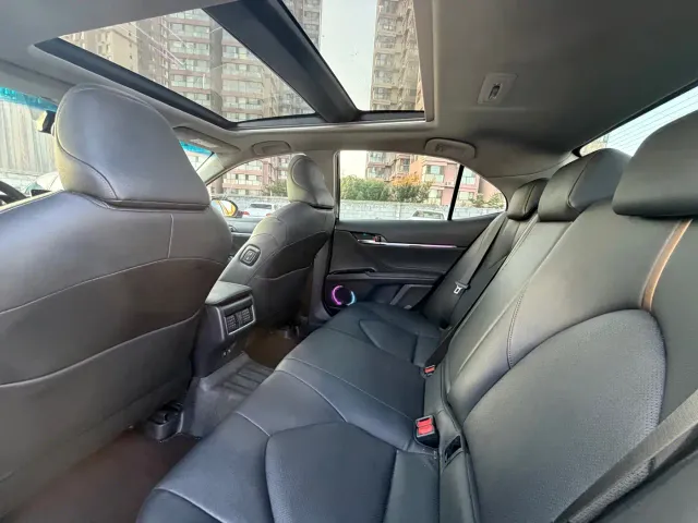 Toyota Camry — Фото автомобиля 8