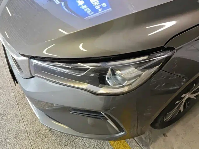 Geely Emgrand — Фото автомобиля 5