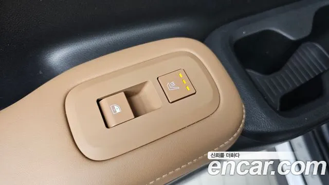 Hyundai Santafe Santa Fe (MX5) Бензин 2.5T 2WD — Фото автомобиля 19