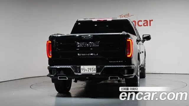 GMC Sierra — Фото автомобиля 4