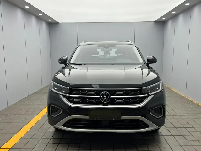 Volkswagen Tayron — Фото автомобиля 2