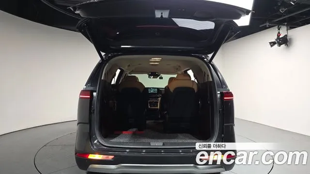 Kia Canival Carnival 4 поколение Дизель 9 мест Signature — Фото автомобиля 16