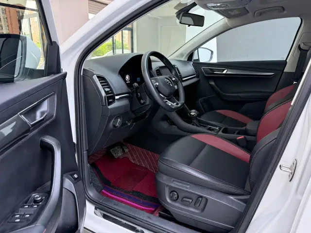 Skoda Karoq — Фото автомобиля 7