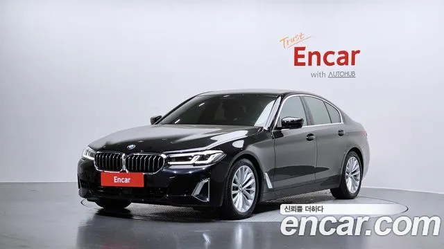 Фотография автомобиля — BMW 5 Series G30