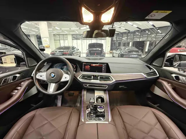 BMW X5 — Фото автомобиля 15