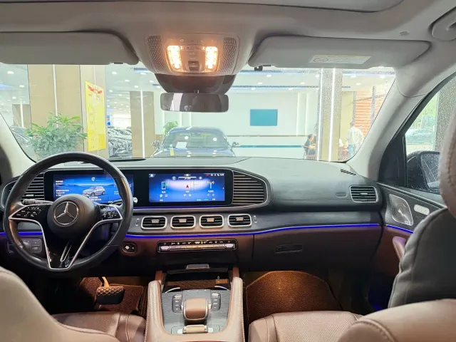 Mercedes-Benz GLE-Class — Фото автомобиля 9
