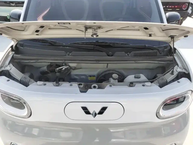 Wuling Hongguang Mini EV — Фото автомобиля 19