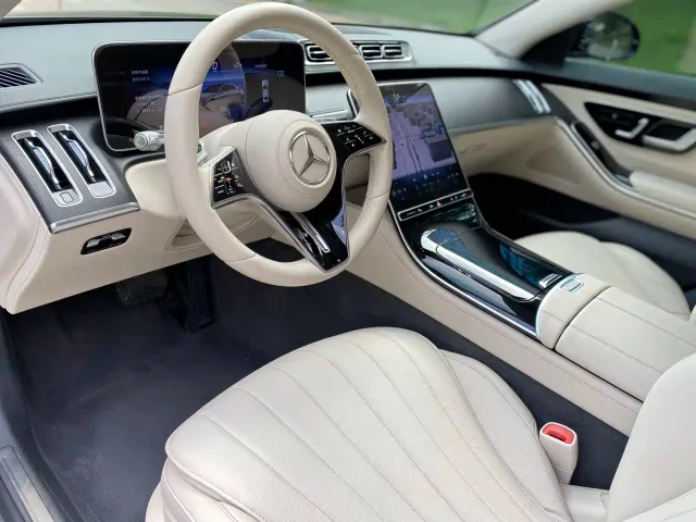 Mercedes-Benz S-Class — Фото автомобиля 11