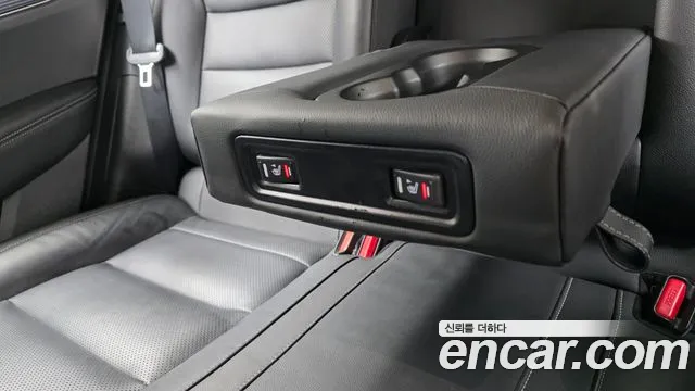 Renault-KoreaSamsung QM6 Новый QM6 2.0 LPe RE Signature 2WD — Фото автомобиля 19