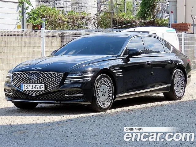 Genesis G80 RG3 — Фото автомобиля 2