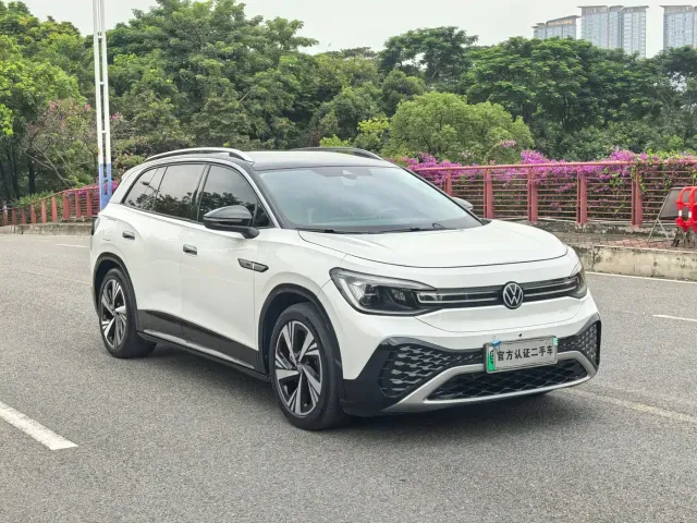 Volkswagen ID.6 CROZZ 2021 Long Range PRO Version — Фото автомобиля 3