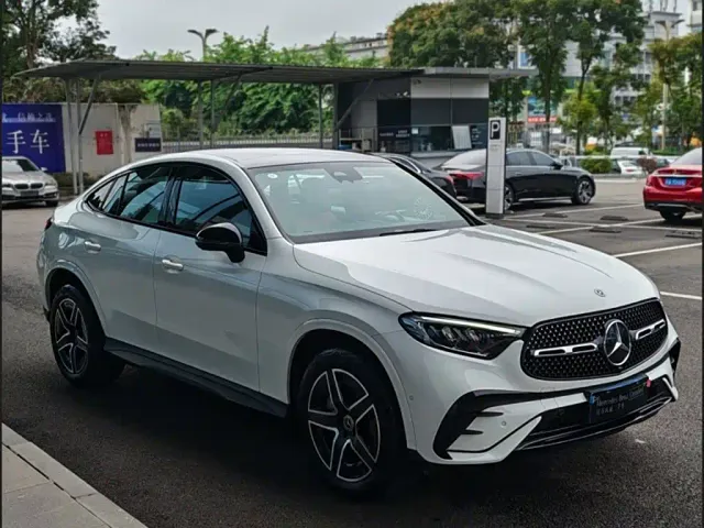 Mercedes-Benz GLC Coupe — Фото автомобиля 3
