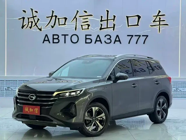 Фотография автомобиля — GAC Trumpchi GS4