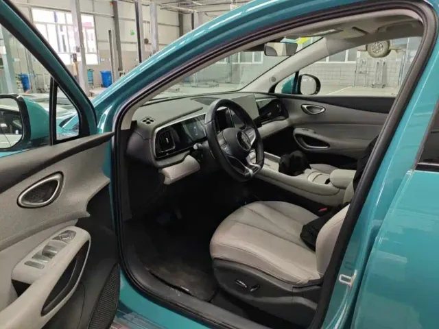 BYD Sealion 05 EV — Фото автомобиля 5