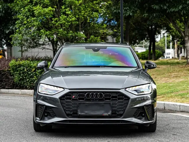 Audi S4 — Фото автомобиля 2