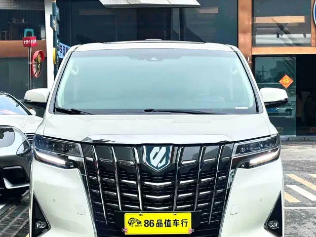 Toyota Alphard — Фото автомобиля 2