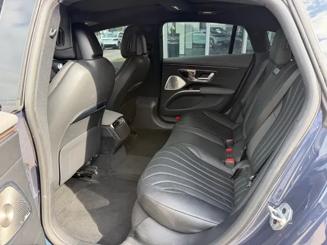 Mercedes-Benz EQS — Фото автомобиля 11