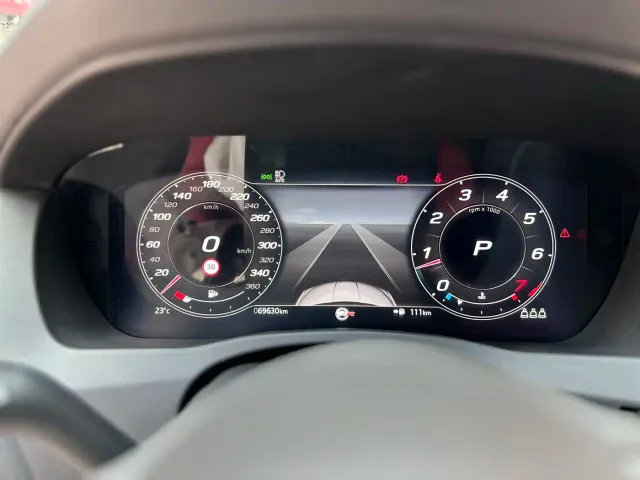 Jaguar XEL — Фото автомобиля 19