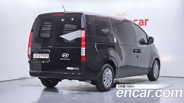 Hyundai Staria — Фото автомобиля 2