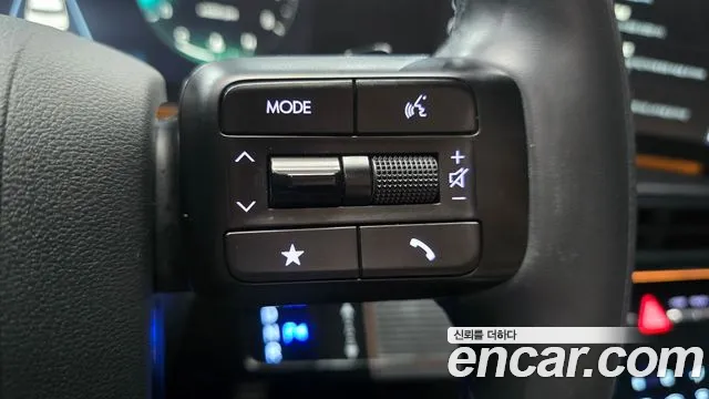Hyundai Santa Fe MX5 — Фото автомобиля 23