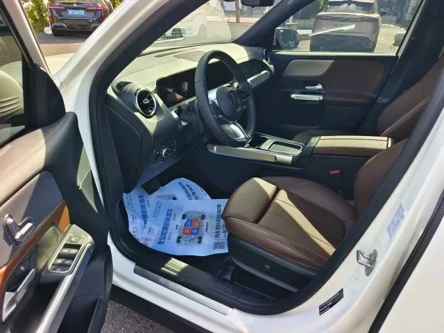Mercedes-Benz GLB-Class — Фото автомобиля 7