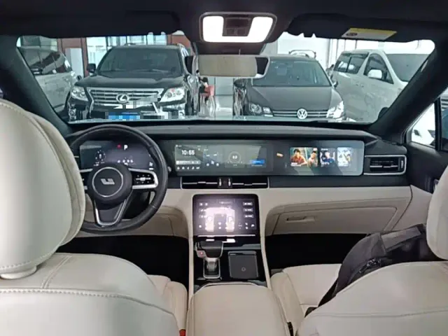 Li Auto ONE — Фото автомобиля 9