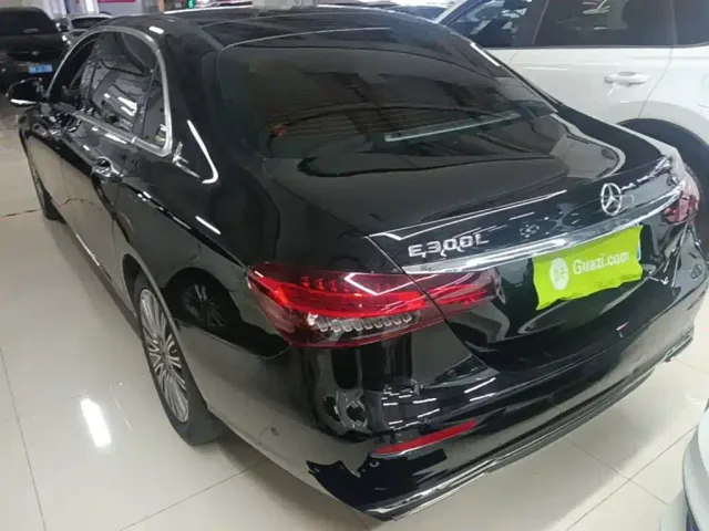 Mercedes-Benz Mercedes-Benz E-Class 2022 Second Facelift E 300 L Premium — Фото автомобиля 4