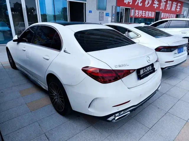 Mercedes-Benz C-Class — Фото автомобиля 6
