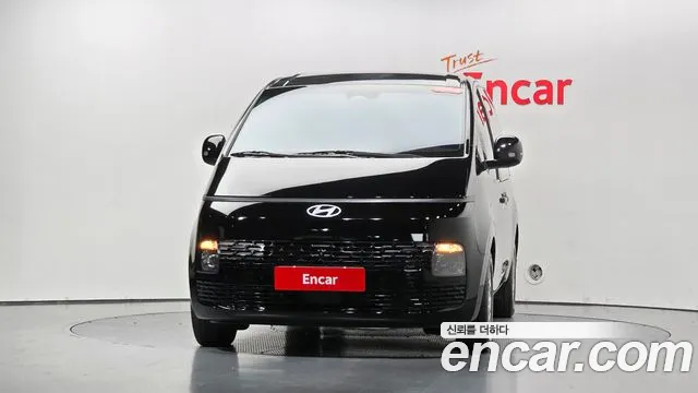 Hyundai Staria — Фото автомобиля 3