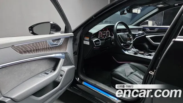 Audi A6 C8 — Фото автомобиля 15