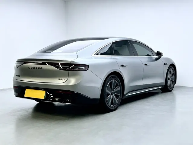 Luxeed S7 — Фото автомобиля 6