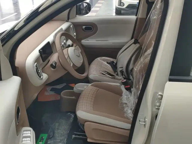 Wuling Hongguang Mini EV — Фото автомобиля 14