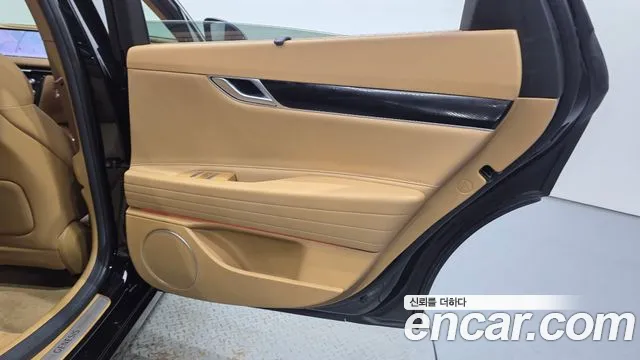 Genesis G80 RG3 — Фото автомобиля 14