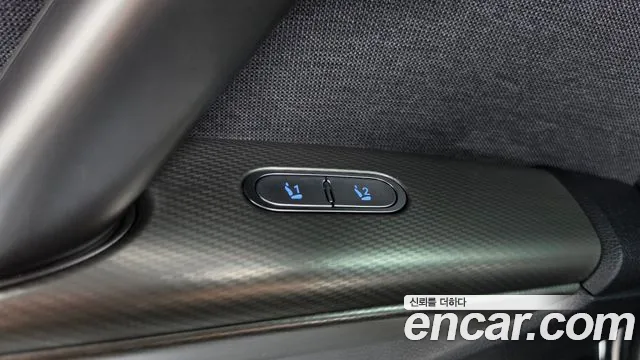 Genesis GV60 — Фото автомобиля 23