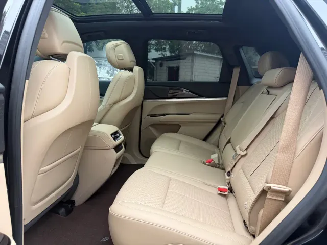 Cadillac XT5 — Фото автомобиля 5
