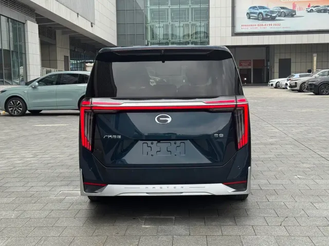 GAC Trumpchi E9 — Фото автомобиля 6