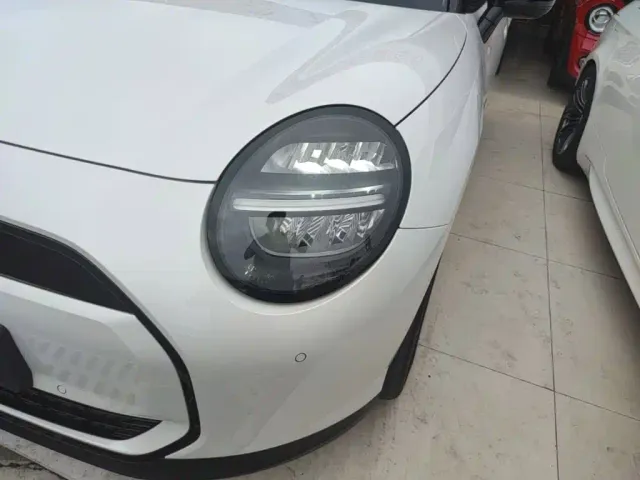 MINI Cooper — Фото автомобиля 23