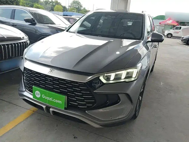 Фотография автомобиля — BYD Song Pro