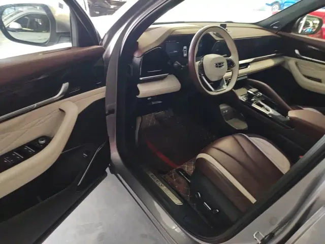 Geely Xingyue L — Фото автомобиля 11