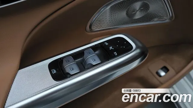 Mercedes-Benz E-Class W214 — Фото автомобиля 29