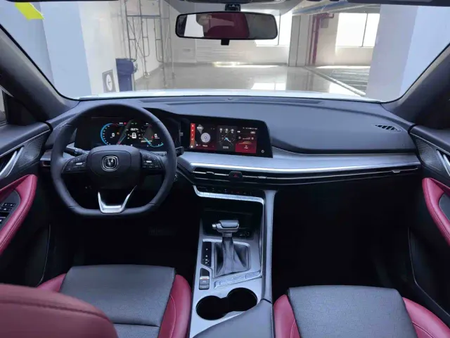 Changan CS35 Plus — Фото автомобиля 19